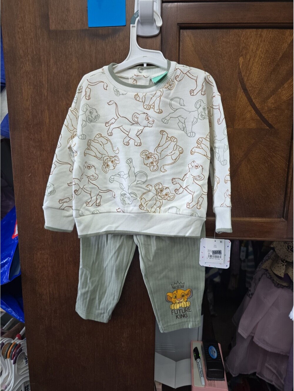 18m brand new, the lion king outfit from disney item, 1018